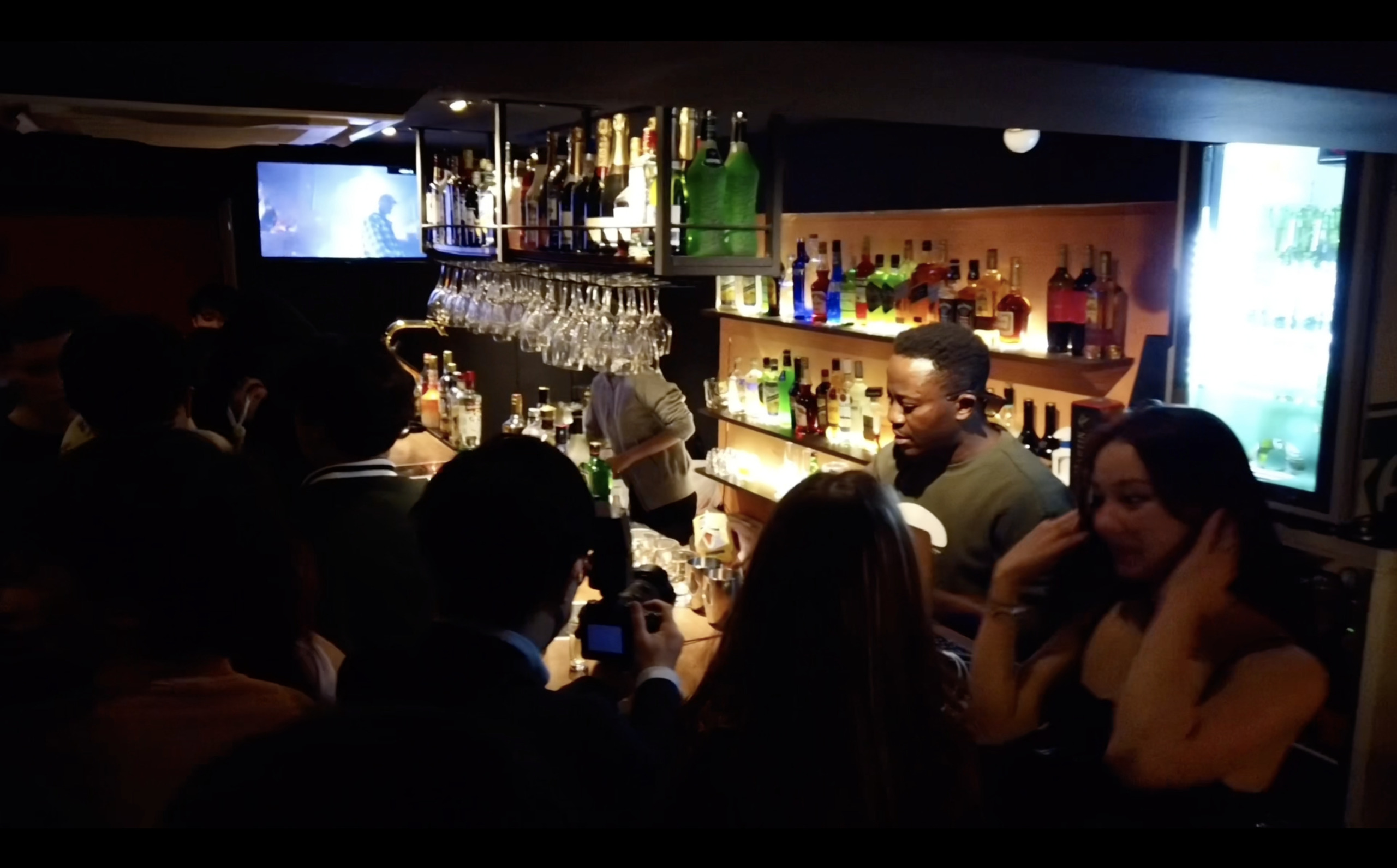 Pyramid55 BAR